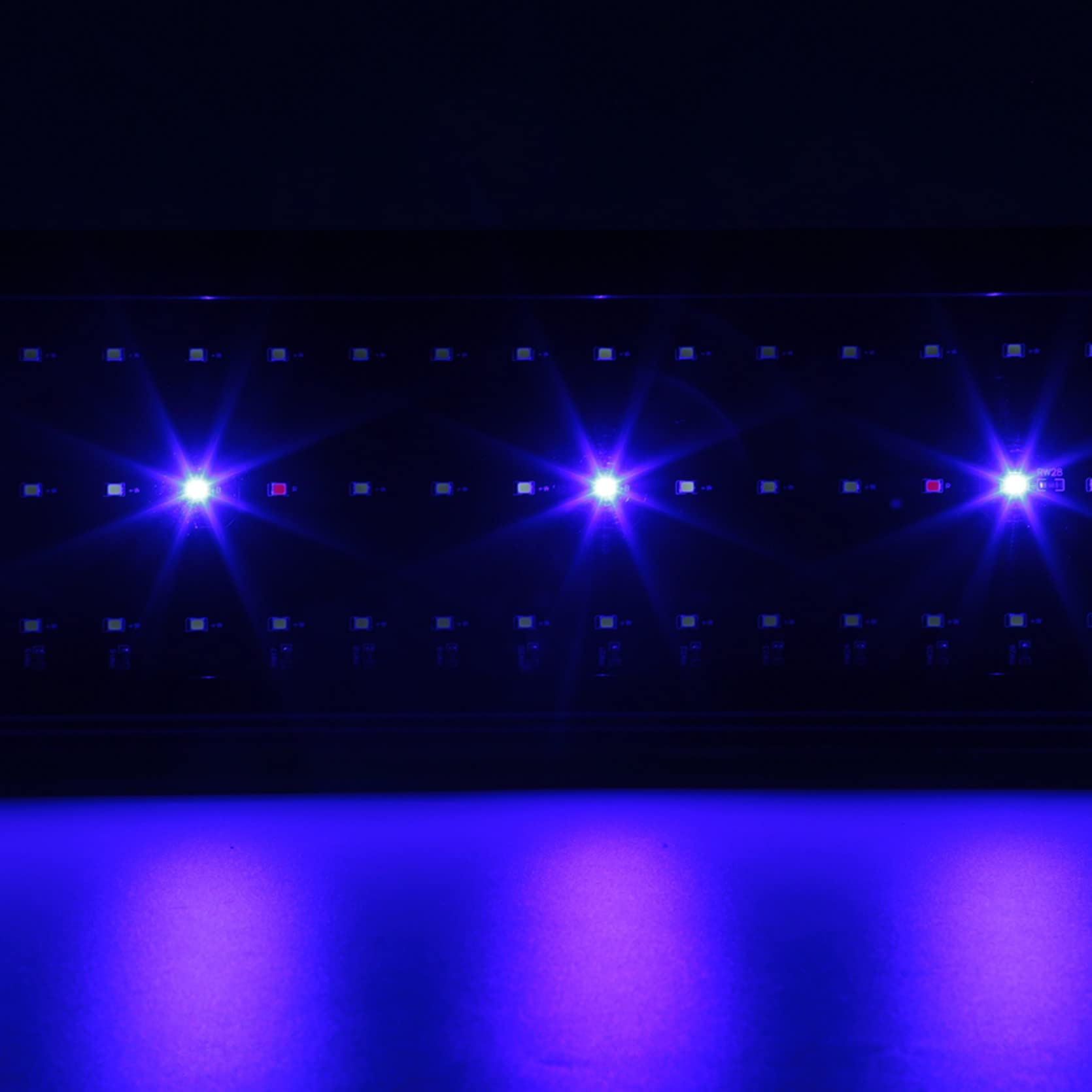 HUOLE Illuminazione per Acquario,Illuminazione LED per Acquario con Staffe Estensibili, Luce Acquario a Spettro Completo Impermeabile per Acquario di 90-110cm