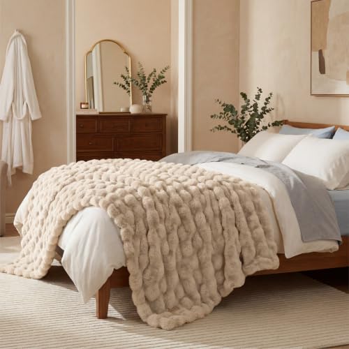 Image of Bedsure Fluffy Bubble Faux Fur King Blanket, 104 inchx90 inch, Light Beige