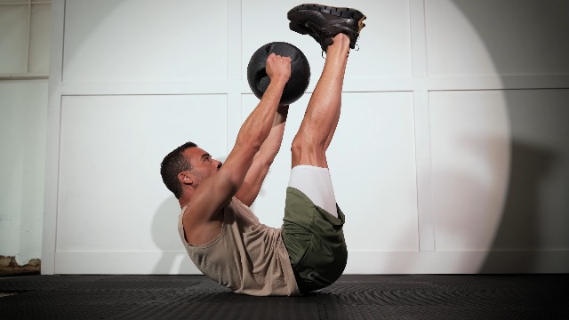 Amazon.com: SPRI Medicine Ball with Handles : Sports & Outdoors