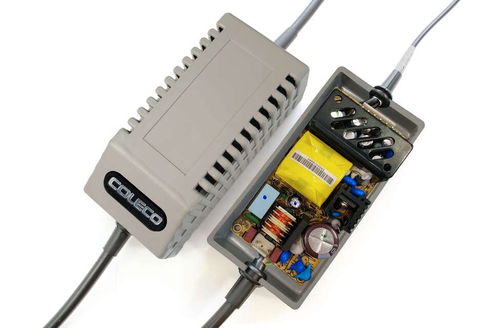 ColecoVision PSU Modern Grey EU - Bloc d'alimentation de rechange pour ColecoVision - Prise européenne