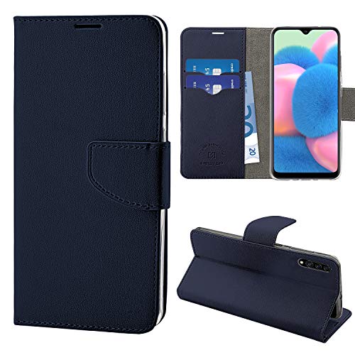 Aprendo la cover troviamo 2 slot porta tessera / carta di credito, tasca nascosta interna