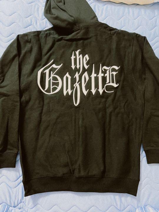 theGazettE ロゴパーカー Mサイズ Amazon.co.jp: the GazettE ロゴパーカー M : おもちゃ