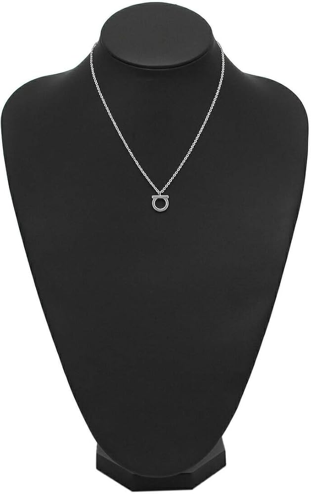 Ferragamo ネックレス シルバー　金属製 イタリア製 フェラガモ ネックレス/ペンダント アクセサリー レディース