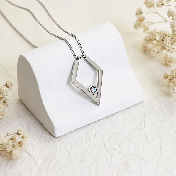 Huiuy Ring Holder Necklace Geometric, Stainless Steel Ring Keeper, Gift For Nurse for Family Memeber with Gift Card (Silver, for Sister) by Huiuy - Used condition - Image 4