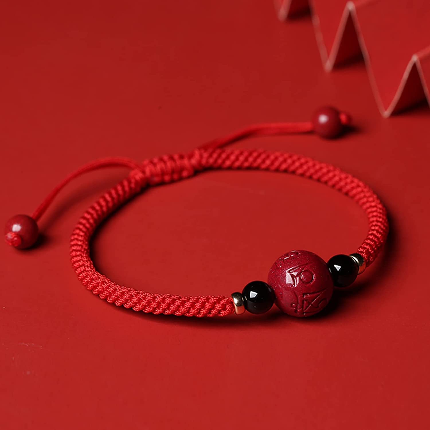 NZpost Pulsera de Hilo Rojo con Seis Palabras de cinabrio Natural, Proverbio bíblico, Amuleto Espiritual de Riqueza contra el Mal, cinabrio de la Suerte Ajustable (Rojo)