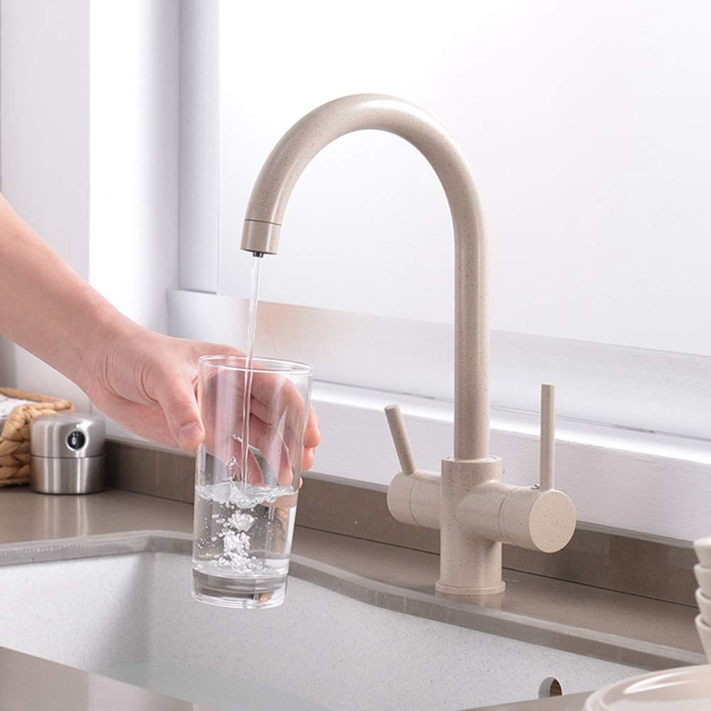 Rotation à 360 degrés pour ce robinet de cuisine au look rétro