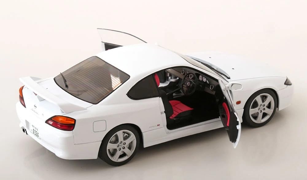 solidoソリドsilviaシルビア1/18ミニカーs15完成品 SOLIDO ソリド 1/18 日産 シルビア S15 SPEC-R エアロ 1999