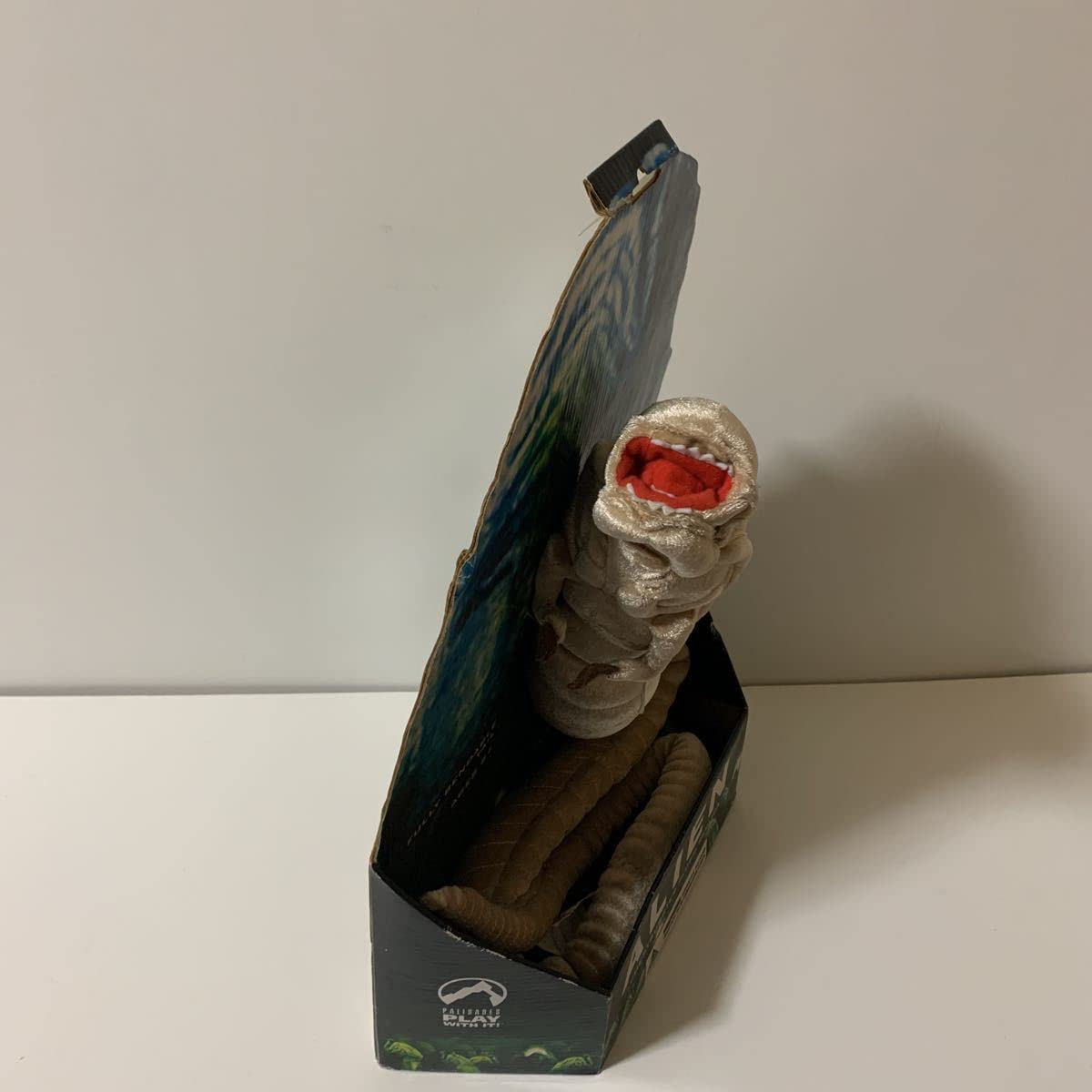 Amazon.co.jp: レア希少 エイリアン「チェストバスター」ぬいぐるみ