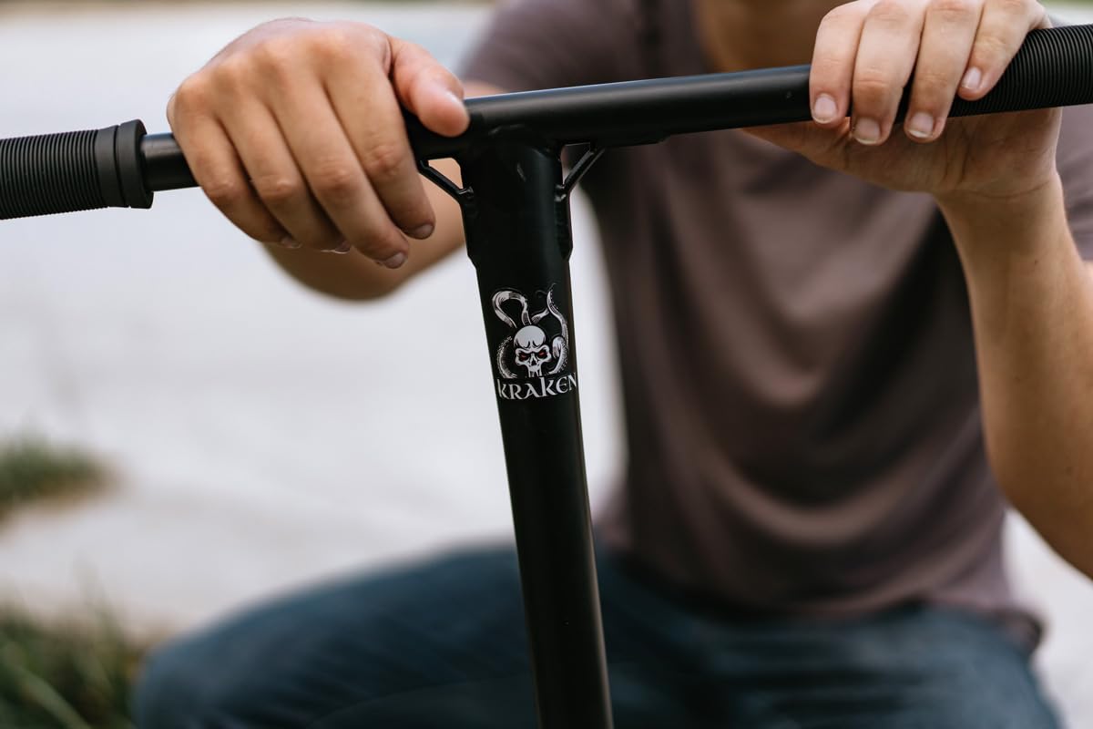 Scooter eléctrico Movino Kraken Neogold, Sistema de compresión IHC, rodamientos sellados, Horquilla de Aluminio, Ruedas de núcleo Completo de 120 mm, una Plataforma de Carretera