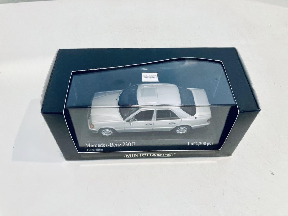 Amazon.co.jp: 1/43 Minichamps Mercedes-Benz 230E W124 1990 Silver