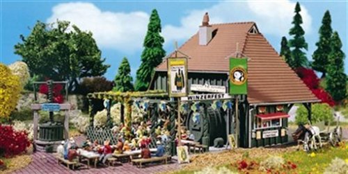 Preisvergleich Produktbild Vollmer 3680 H0 - Winzerfest