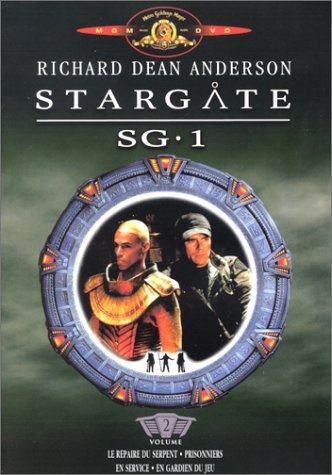 Stargate SG1 - Saison 2 (Vol.2) Episodes 1,2,3,4 : Le Repaire du serpent / En service / Prisonniers / En gardien du jeu [DVD]