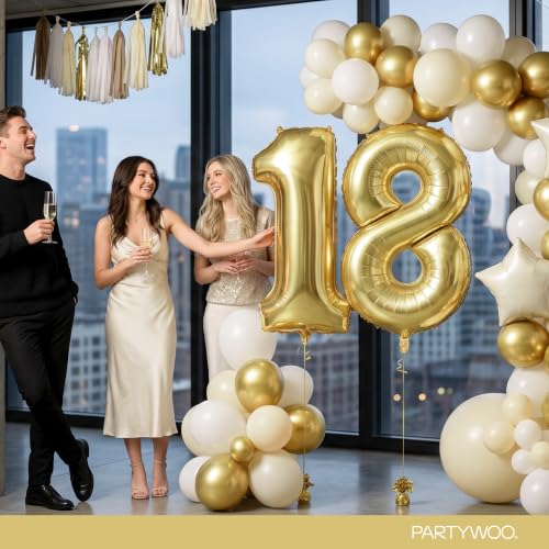 Image of PartyWoo Gold Number 18 Balloon 40 Inch 33pcs Metallic Gold Foil Star White