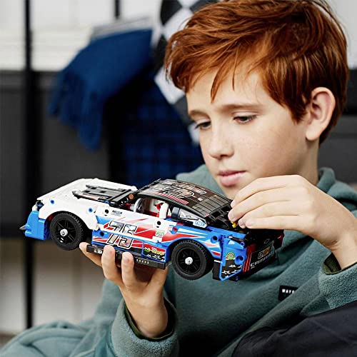 42153 Technic NASCAR Next Gen Chevrolet Camaro ZL1, Modellino di Auto da Costruire, Kit Supercar da Corsa, Macchina Giocattolo da Collezione - Lego - Immagine 1