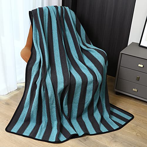 Putian PTMT-105 Merino Wool Blanket - 63 Inch X 51 Inch Thick Warm Soft Twin Bed Throw thumb #3