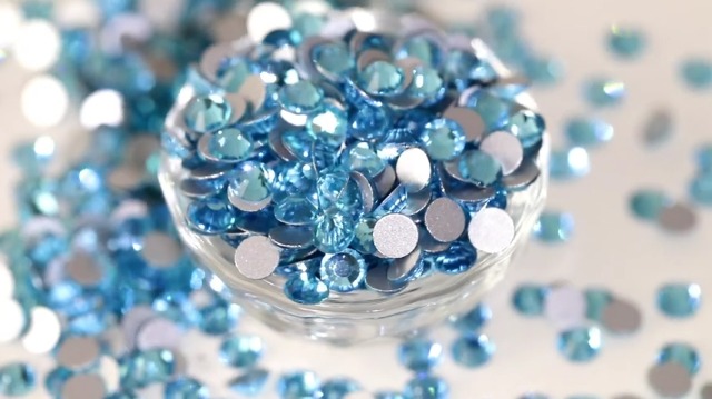 Amazon.com: 3000Pcs White Crystal Rhinestones,Glass Flatback