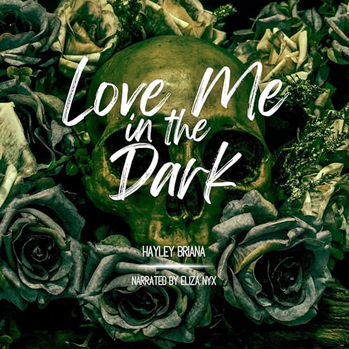 『Love Me in the Dark』のカバーアート