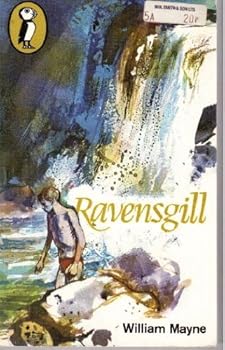 Paperback Ravensgill (Puffin books) Book