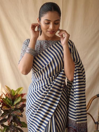 Image of AKHILAM Women's Pure Crepe Striped Printed Saree With Unstitched Blouse Piece
