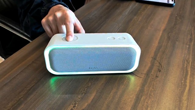 Amazon.com: DOSS SoundBox Pro Bluetooth Speaker, 20W Stereo Sound
