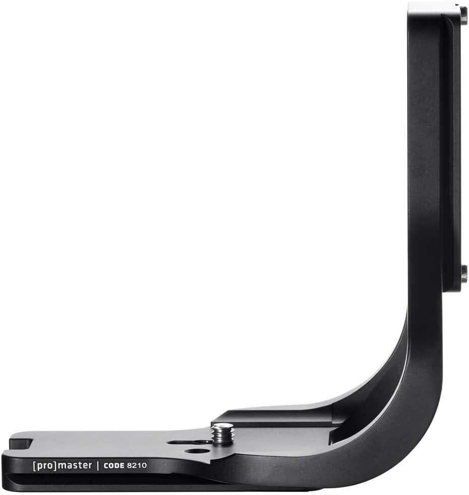 Promaster 8210 fits Nikon D750 w47;grip 8210