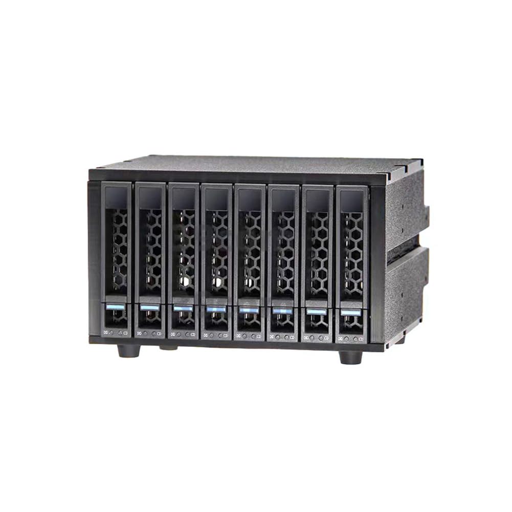 Montowany w szafie 8-bębnowy moduł hot swap klatka dysku twardego z obudową płyty montażowej 2,5 U. 2 taca HDD SAS