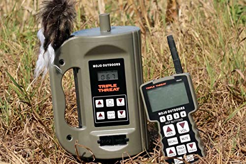 MOJO Outdoors Triple Threat E-Caller Predator Coyote Call Decoy 3-Part Complete Calling System for Successful Predator Hunting, Includes Remote, Critter Decoy and Comes Loaded with 80 Proven Sounds