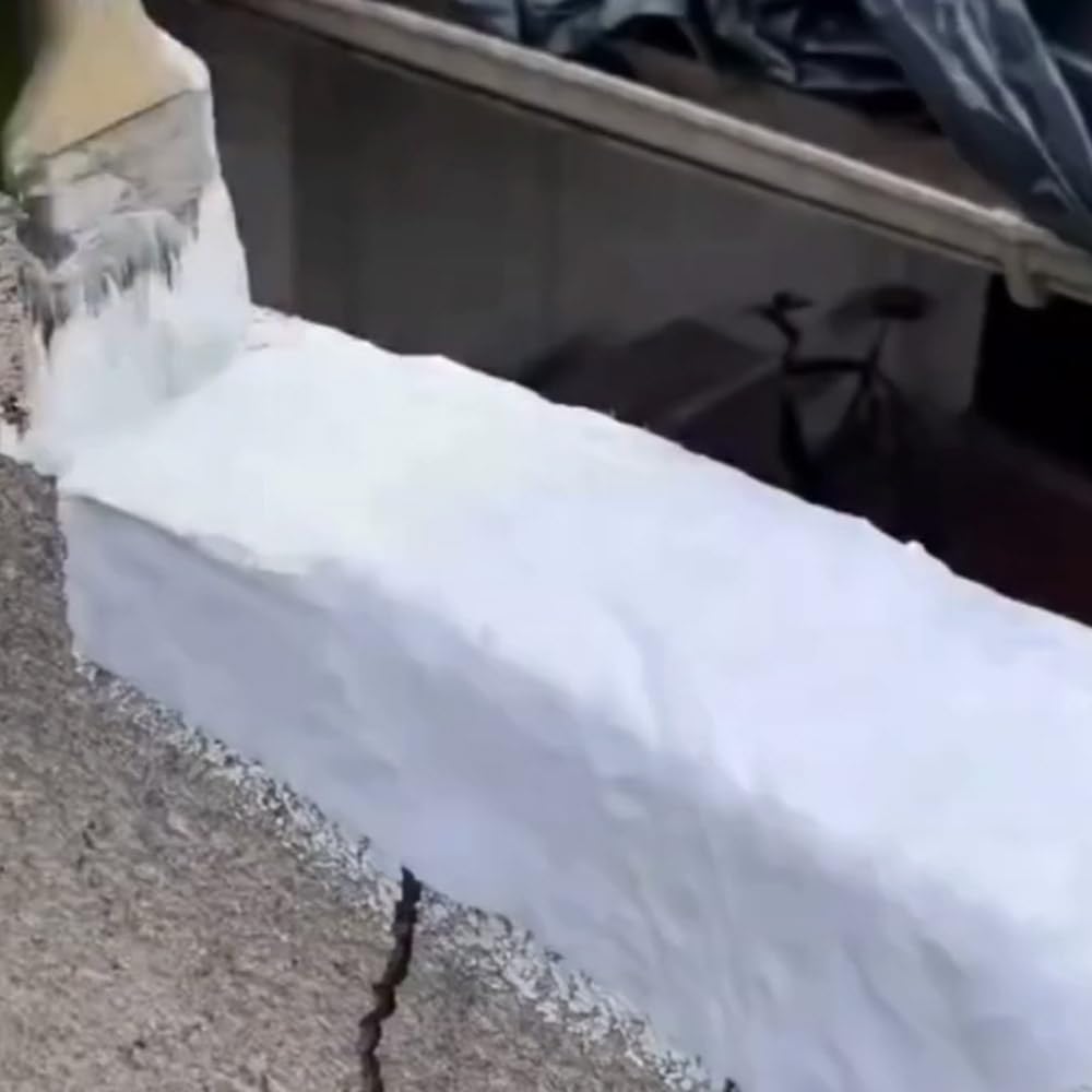 Pintura Impermeabilizante Todoterreno Multisuperficie 5kg Blanco | Incluso sobre superficies húmedas. Sella fisuras evitando filtraciones y goteras. Elástica y resistente a la intemperie.
