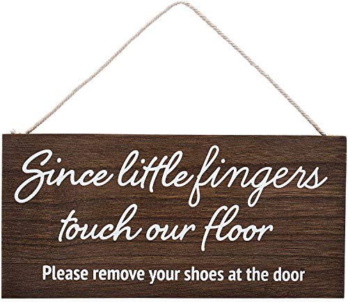 Welcome please take off your shoes ,Family farmhouse Welcome Home DÃ©cor Wood Sign NO16