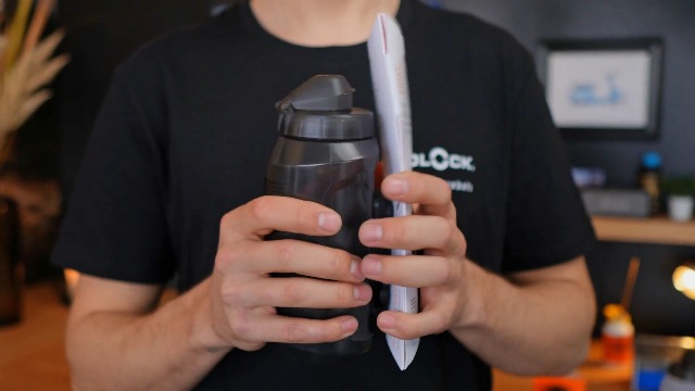 Amazon.com: FIDLOCK Twist Bottle 750ml/25oz + Bike Base System