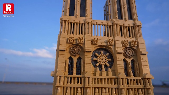 Reobrix Notre-Dame de Paris Building Toy Set for Adults, Large