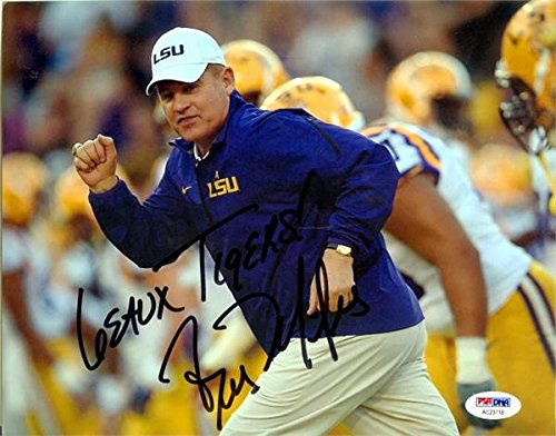 Sports Memorabilia Autograph Warehouse 365366 8 x 10 in. Les Miles Autographed - 10 PSA Authenticated-AC23718 Geaux Tigers Photo Frame