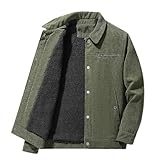 [Design] Cette veste en velours côtelé pour homme présente une doublure en sherpa et un design à revers, gardant votre cou au chaud et élégant pendant les froides journées d'hiver.