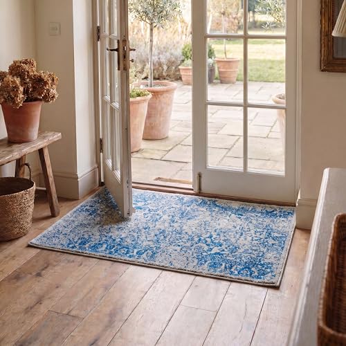 SAFAVIEH Adirondack Accent Rug 2x3, Vintage Medallion Gray & Blue ADR109A | Power-loomed polypropylene, 3/8 in low pile, made in Turkey, 2' x 3', bedroom, kitchen, living room