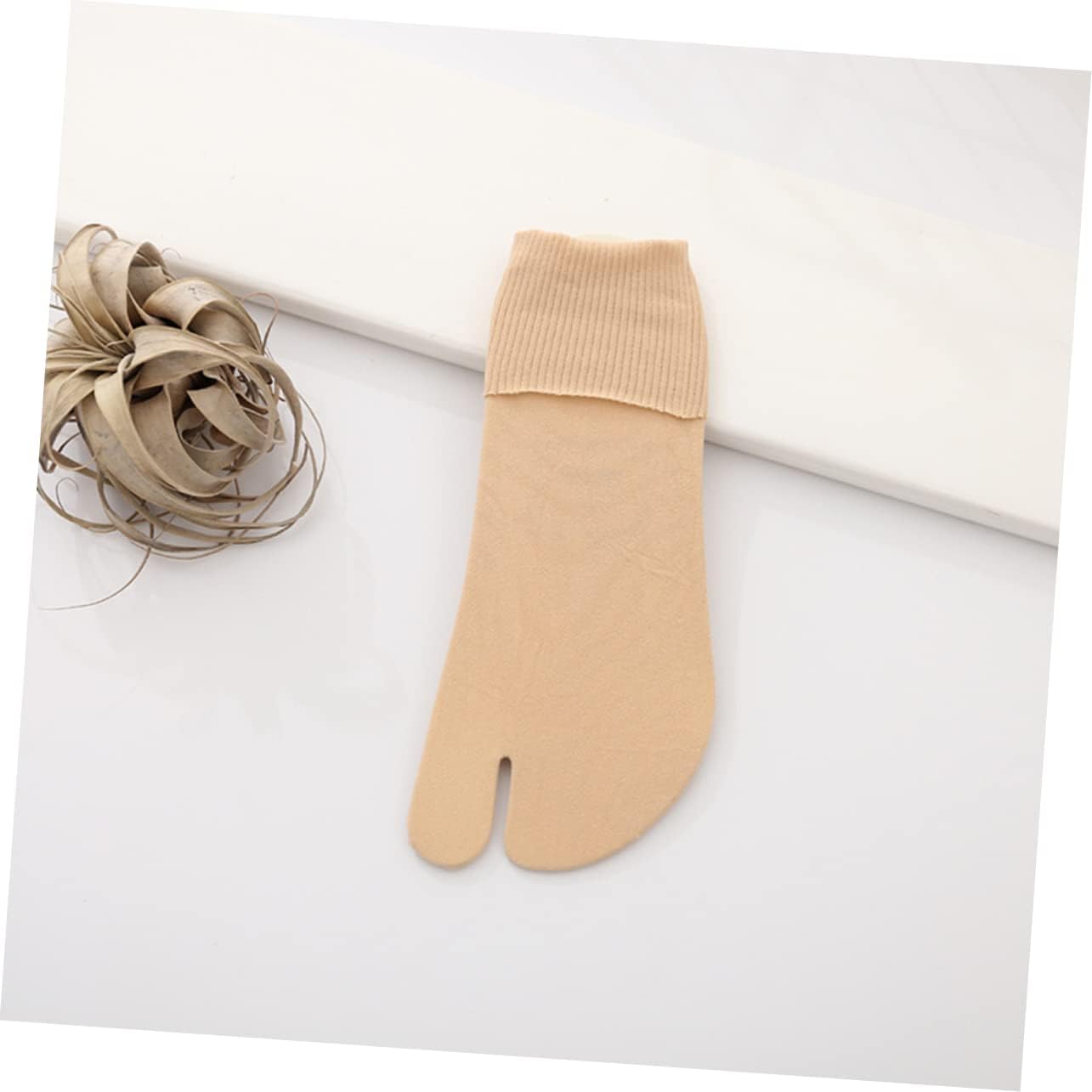 5pairs Thin Split Toe Socks for Men Women Slipper Socks White Grey and Skin Comfortable Toe for -flops Sneakers and Sandals