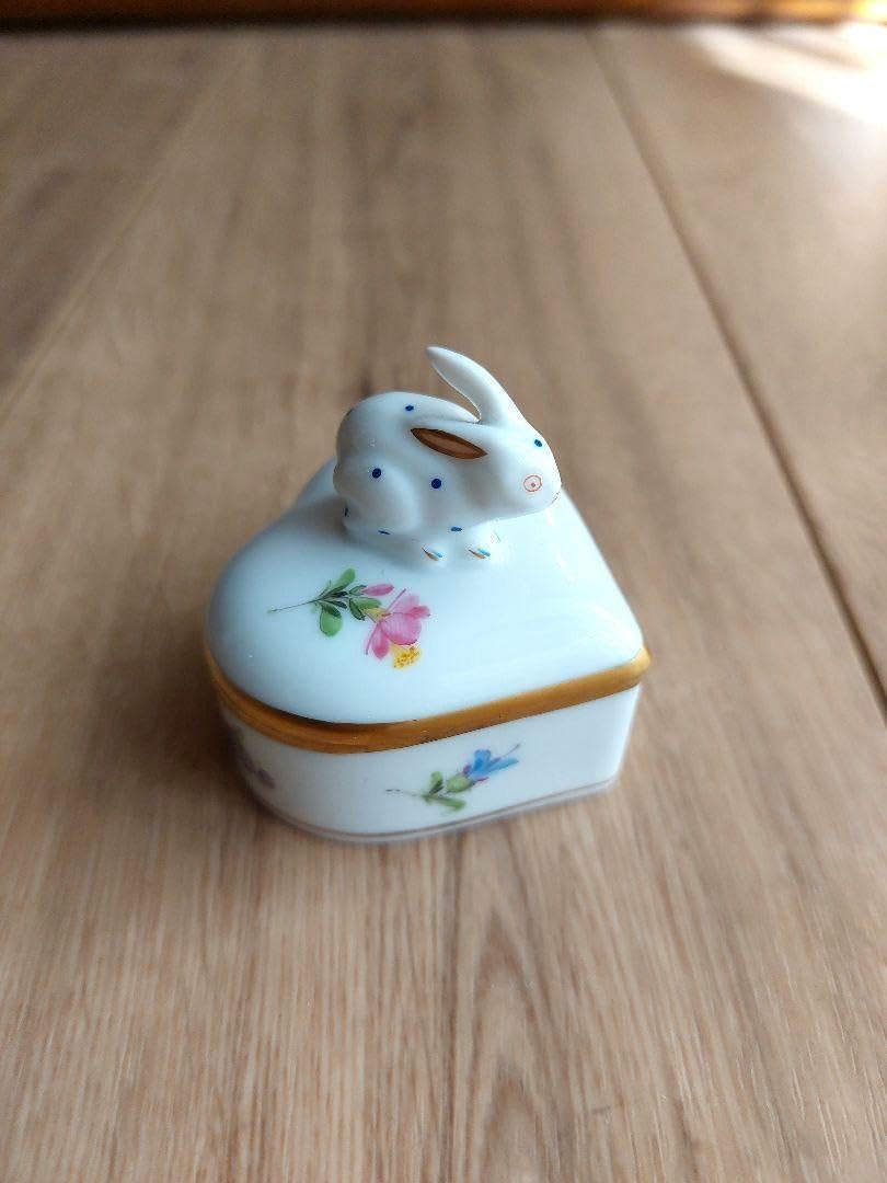 ヘレンド　うさぎの小物入れ Amazon.co.jp: ヘレンド HEREND ウサギ 小物入れ : ホーム＆キッチン