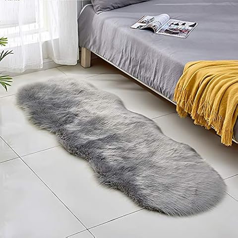 Dricar Faux Fur Rug Soft Fluffy Mat, 180 X 60 cm Fluffy Carpets Floor Mat Faux Sheepskin Shaggy Area Rugs for Bedroom Living Room Floor Sofa Decor (Grey) Cover