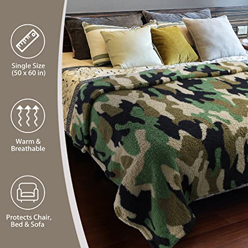 Catalonia Camo Sherpa Throw Blanket thumb #2