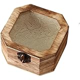 Naturel et matériaux : fabriqué à partir de bois de qualité avec des surfaces lisses, il offre un charme rustique et est conçu pour résister à un usage quotidien.