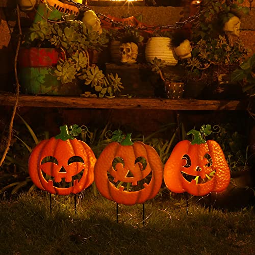 Juegoal 3 Pack Halloween Lighted Pumpkin Garden Stakes, Metal Jack-o-Lantern Light Up Outdoor Decor, Halloween Yard Signs with Battery Powered & Timer, Decorative Pumpkins Figurine for Lawn Pathway4