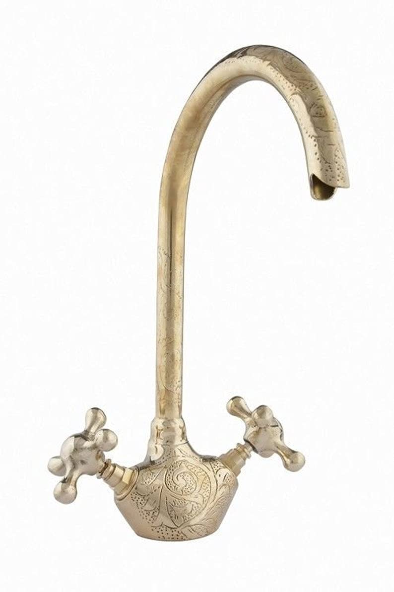 Robinet de cuisine en cuivre artisanal pour sublimer vos recettes et votre décoration