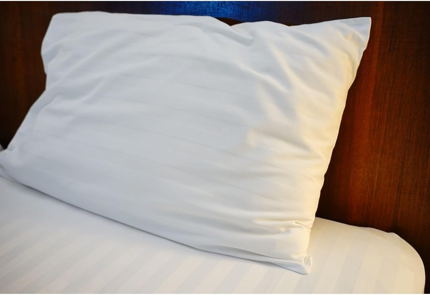 Generic Pillowcase 2pc Set - 100% Microfiber, 1cm Stripe, Size: 50x75cm, White, wh5075pl