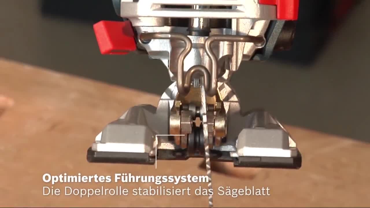 Bosch Professional Stichsäge GST 160 CE (800 Watt, inkl. Absaugadapter, Abdeckhaube, 3x Sägeblätter, 3x Schwämme, in L… – Bild 8