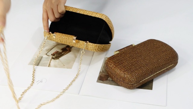 Bolso pequeño tejida para mujer en rafia miniatura 7