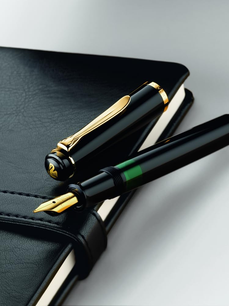 筆記具 Pelikan M200 F Amazon.com : Pelikan Souverän M200 Fountain Pen, Fine Nib