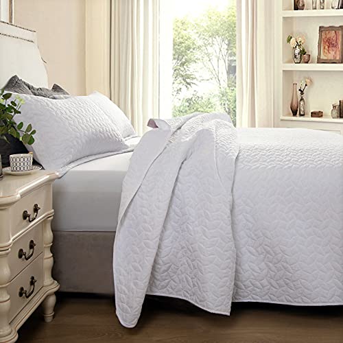 Hygge Hush Summer Quilt Set, Full Queen Size Pure White Leaves Pattern 3 Pieces Quilt Set, Oversized Modern Style Bedspread Set For All Season (1 Quilt & 2 Pillow Shams) #TOP6