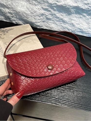 QWINEE Women's Woven Purse PU Leather Crossbody Bags Flap Clutch Purses Retro Square Handbags4