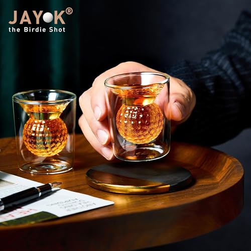 JAY K Golf Shotglas 5cl – 3D Golfball Design im Glas – Doppelwandiges Schnapsglas – premium Geschenk für Golfer Männer Frauen & Golf-Fans – Golfshots Geschenkidee Zubehör, 2 St.