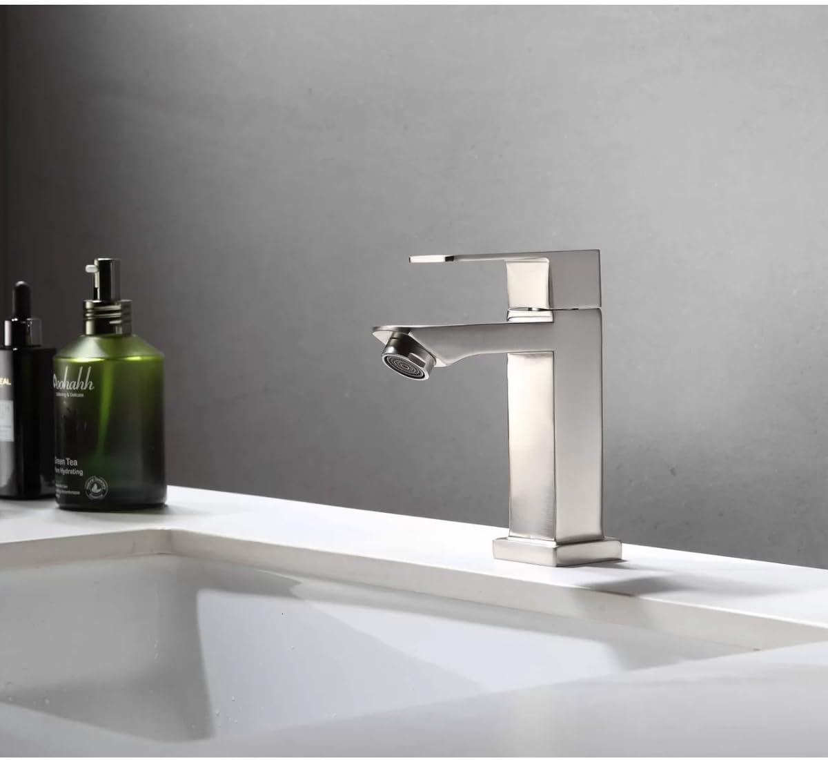 Torneira Banheiro Quadrado Luxo Moderna Lavatório Lift estilo docol 1/4 de Volta Bica Baixa Cromada Espelhada Lavabo Aço Inox Alto Padrão Fria Preto Fosco Black Matte (Cromada) Torneira Banheiro Quadrado Luxo Moderna Lavatório Lift estilo docol 1/4 de Volta Bica Baixa Cromada Espelhada Lavabo Aço Inox Alto Padrão Fria Preto Fosco Black Matte (Cromada)
