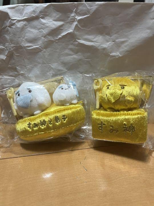 すみ神様　金神様　神様と弟子　十周年限定 Amazon.co.jp: すみっこ ぐらし展 10th Anniversary 限定品 ・金